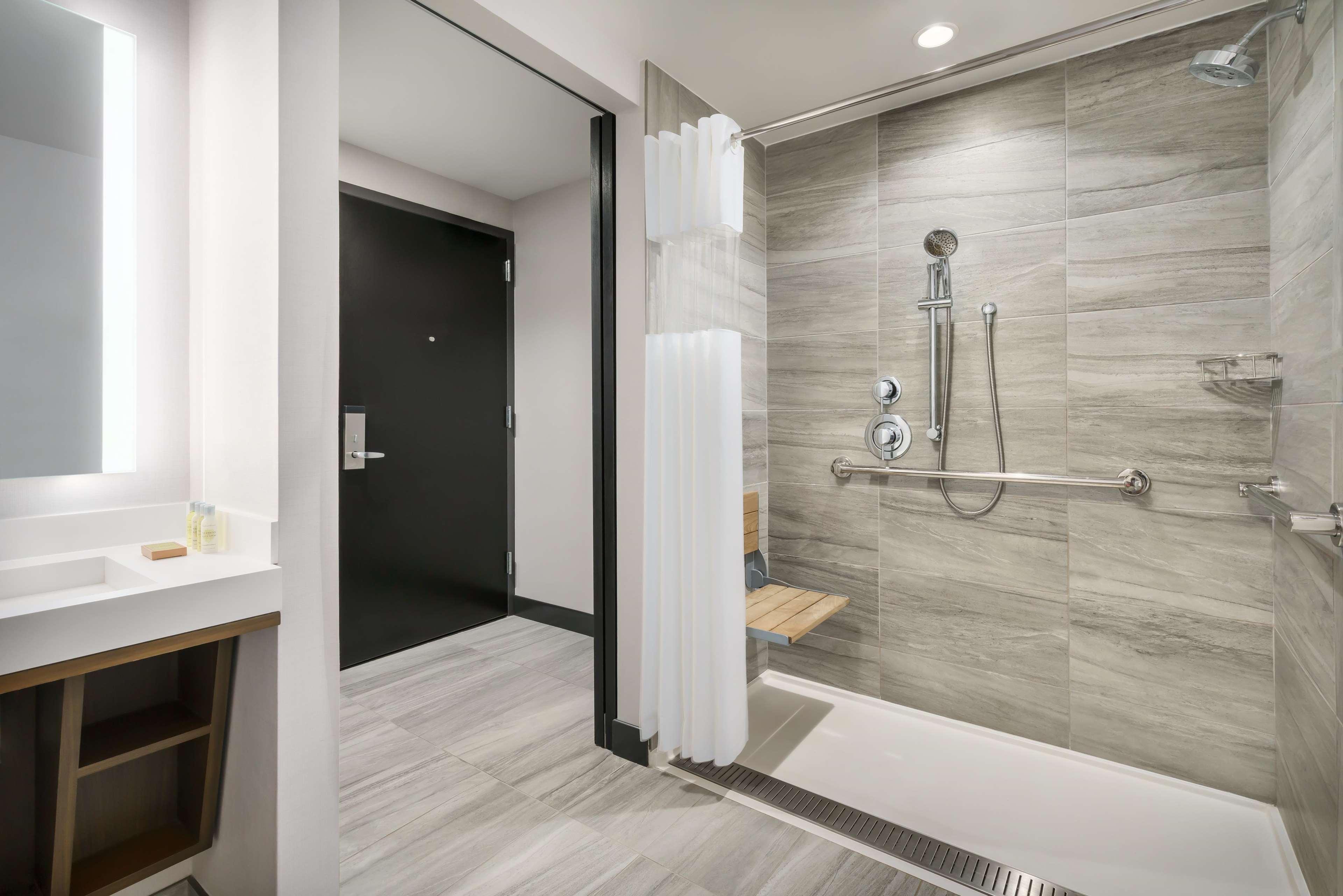 Imagem da galeria de Doubletree By Hilton New York Times Square South