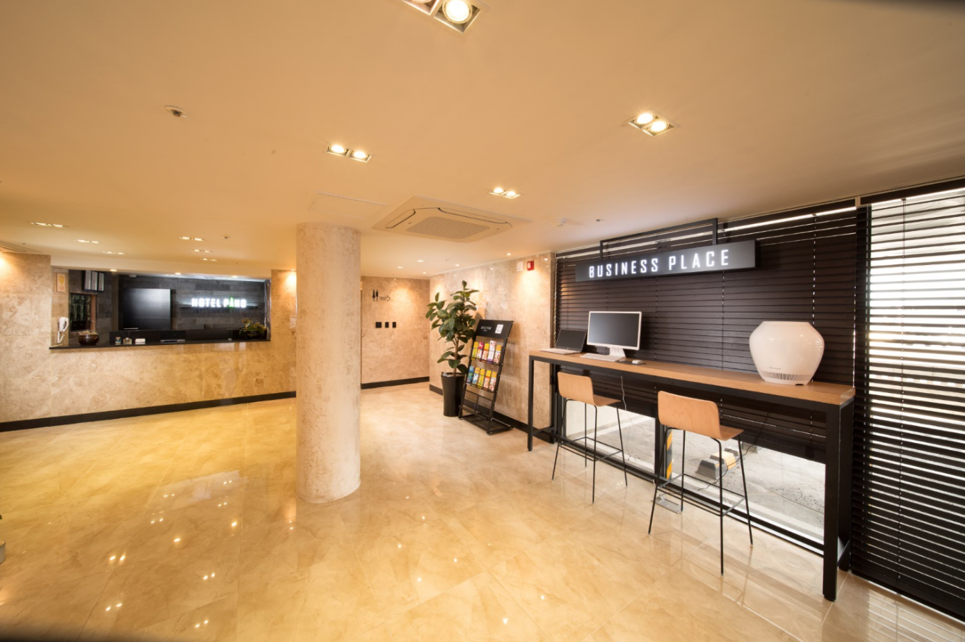 Pino Hotel