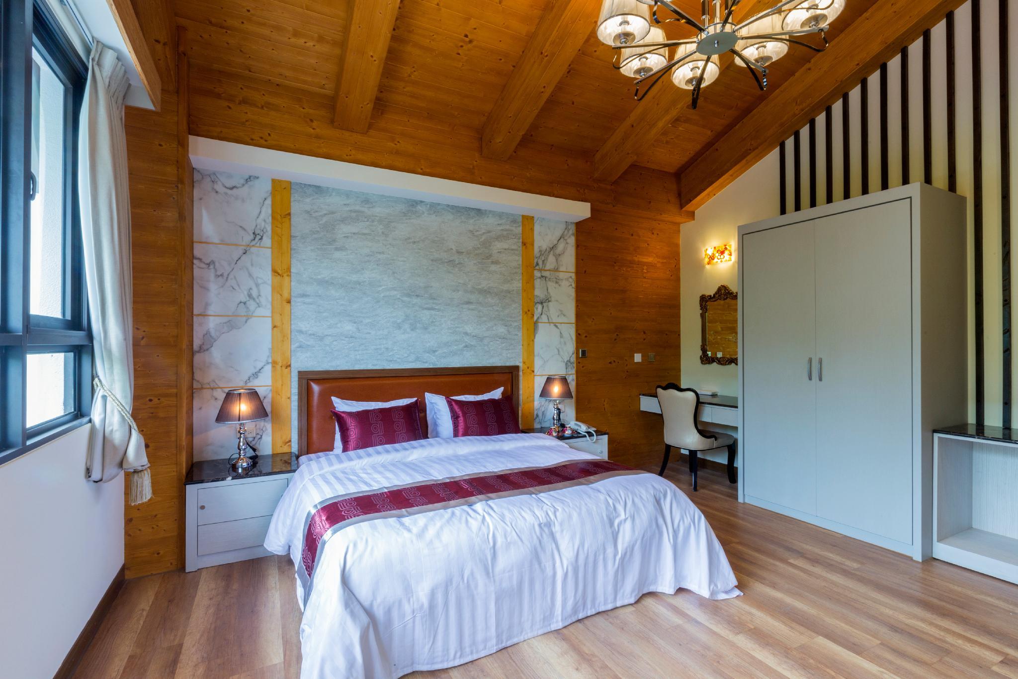 Huaman hot spring villa