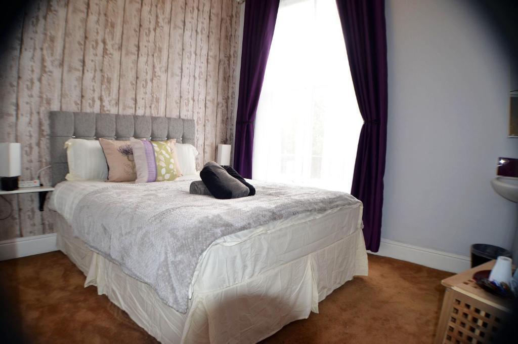 Queens Guest House