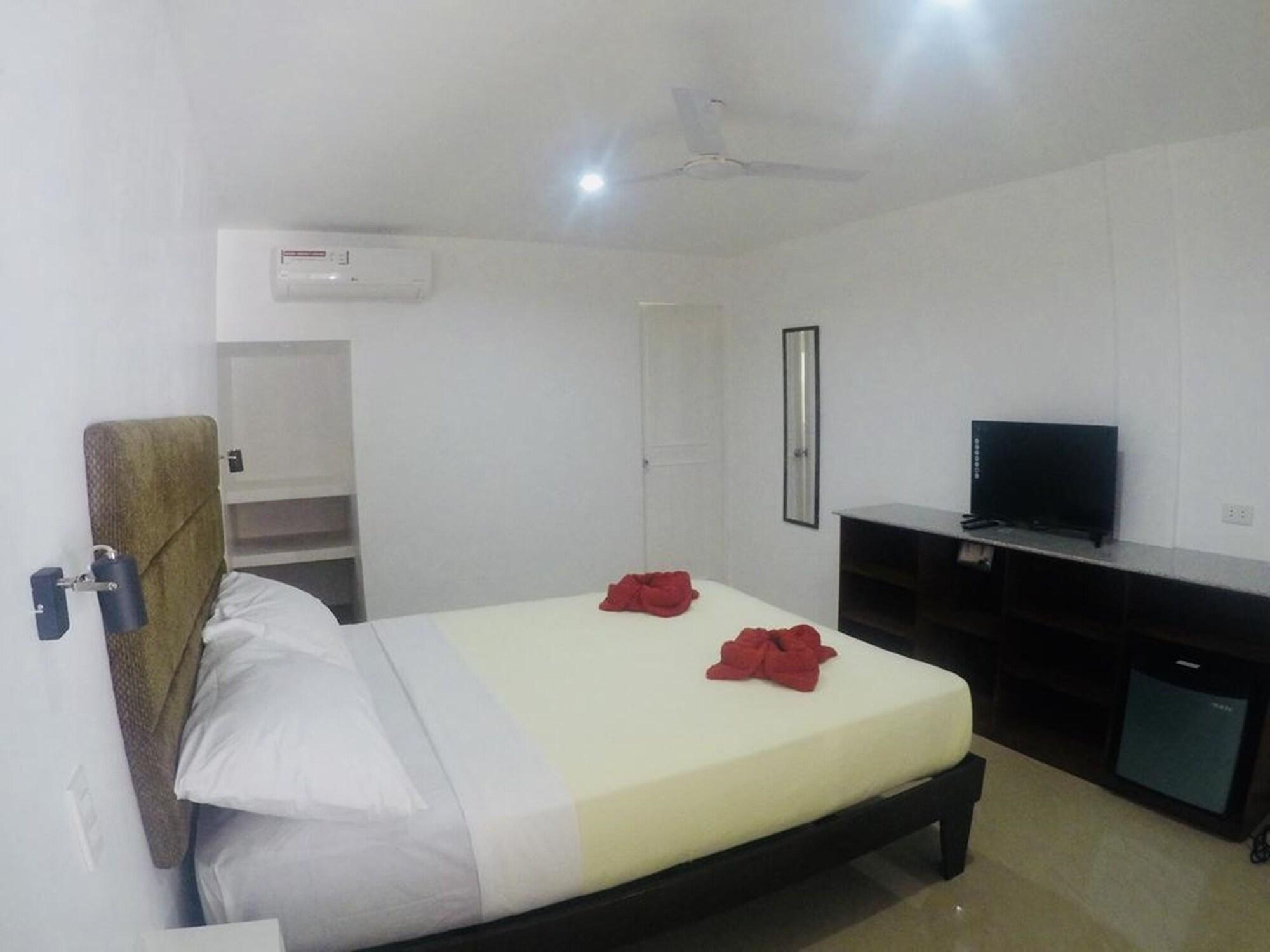 Heartland Hotel Serviced Rooms & Apartments