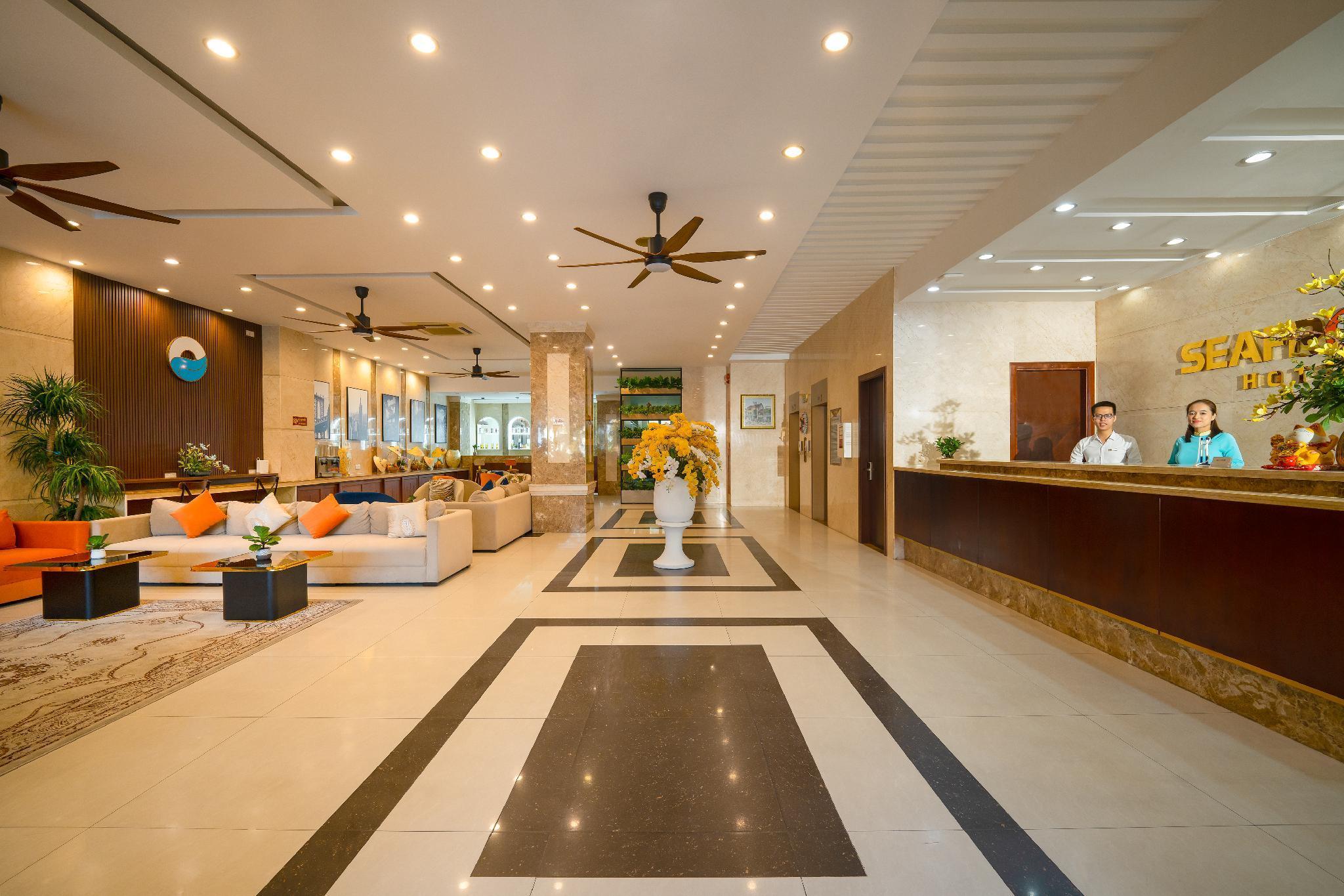 Seafront Hotel Da Nang