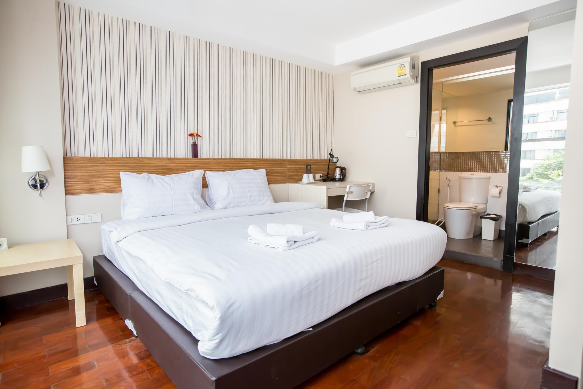 Snooze Hotel Thonglor Bangkok