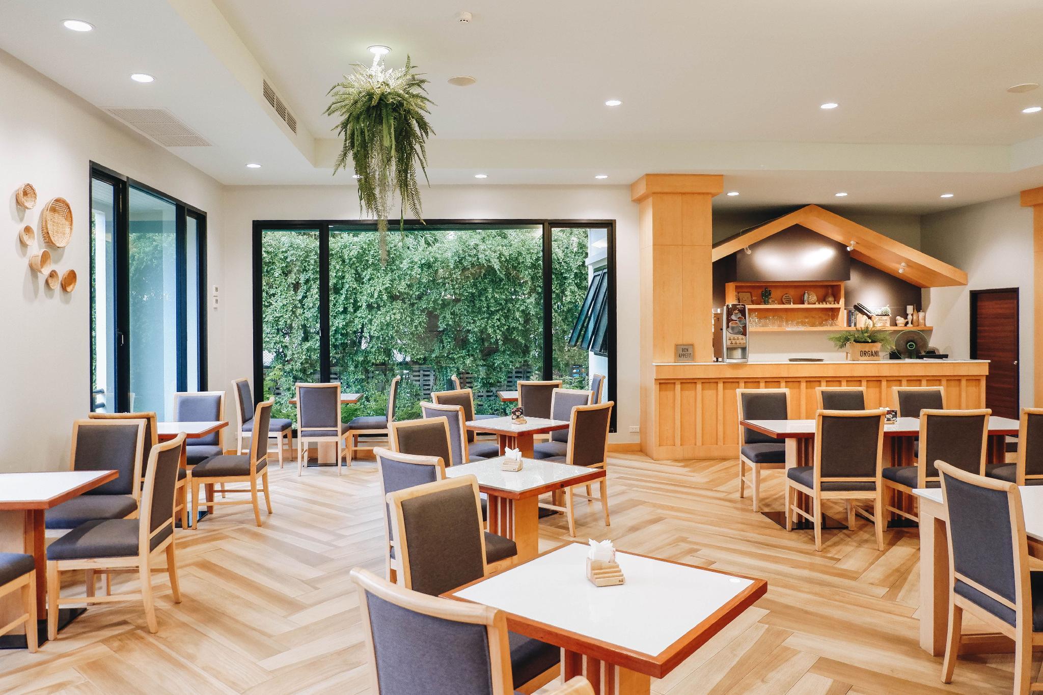 Civilize Hotel