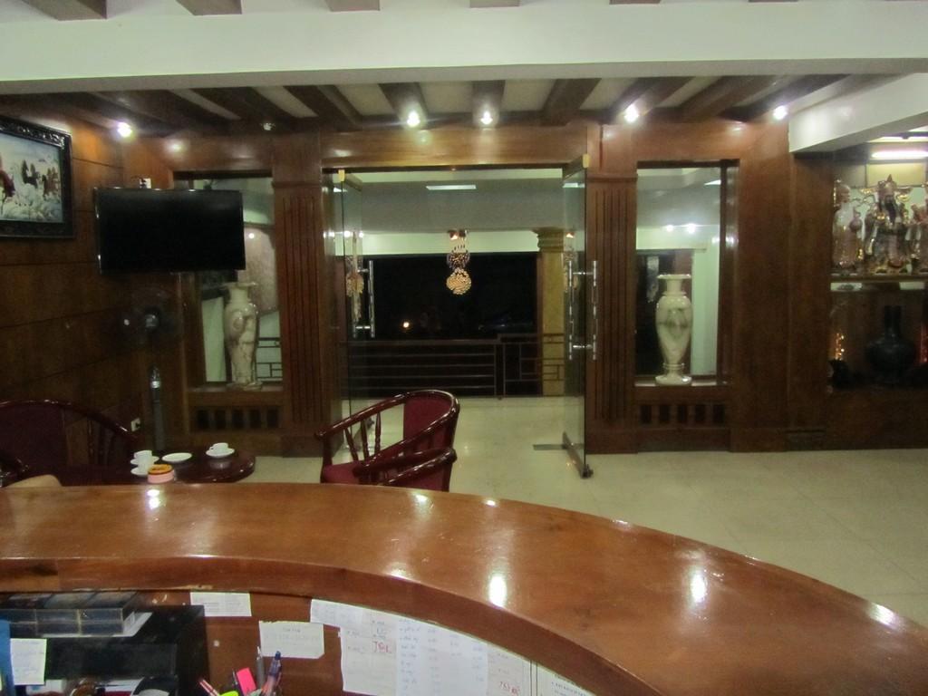 Dong Duong Hotel