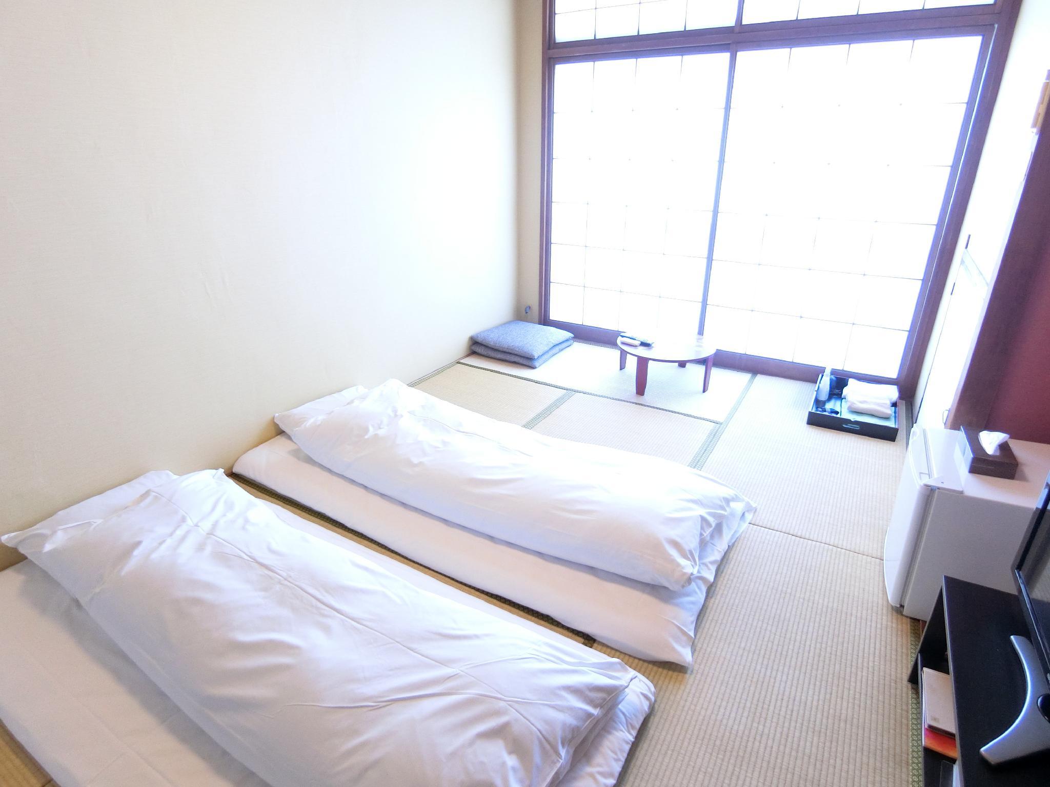 Nogamihonkan Ryokan by null