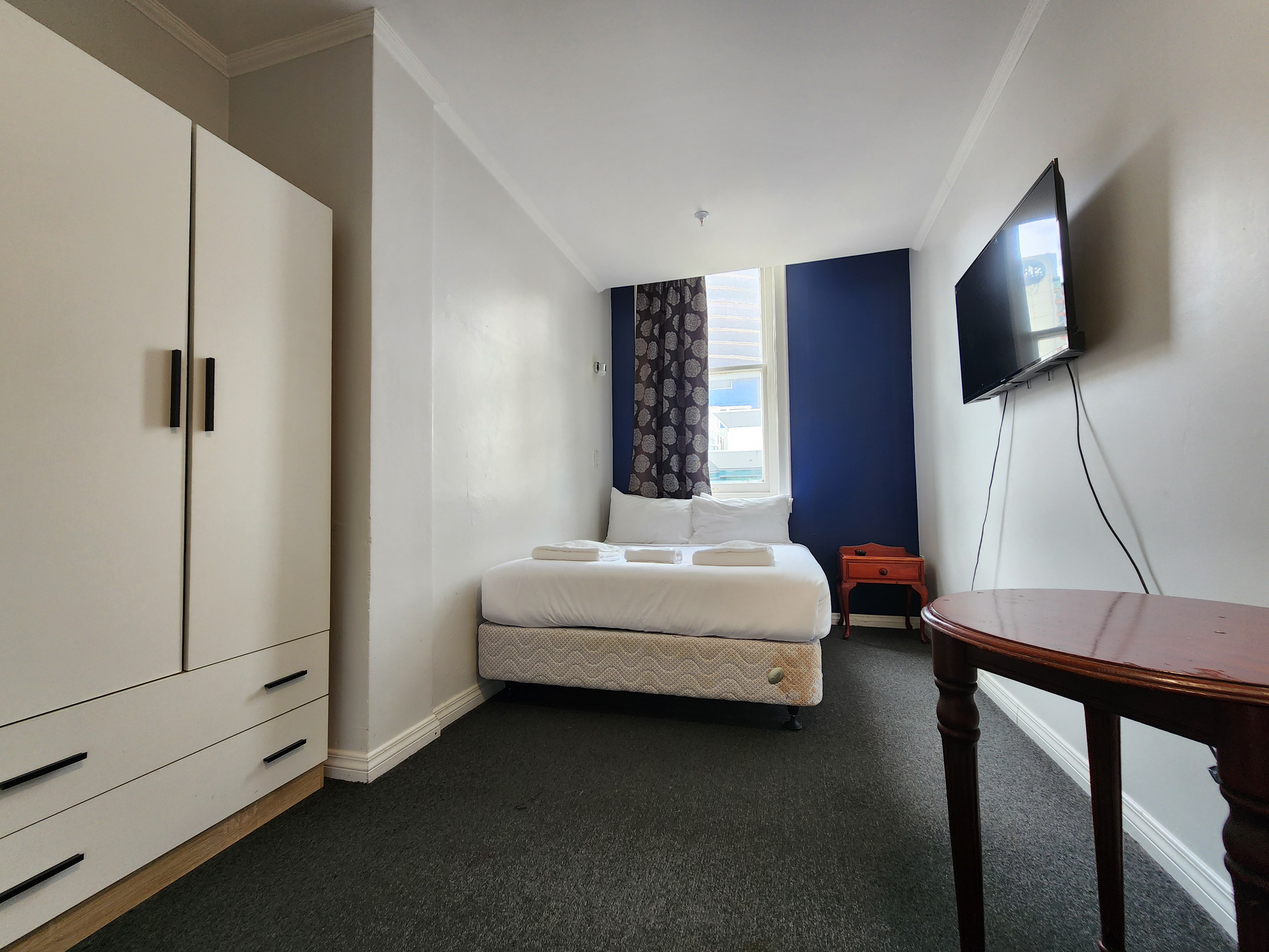 Albion Hotel by null