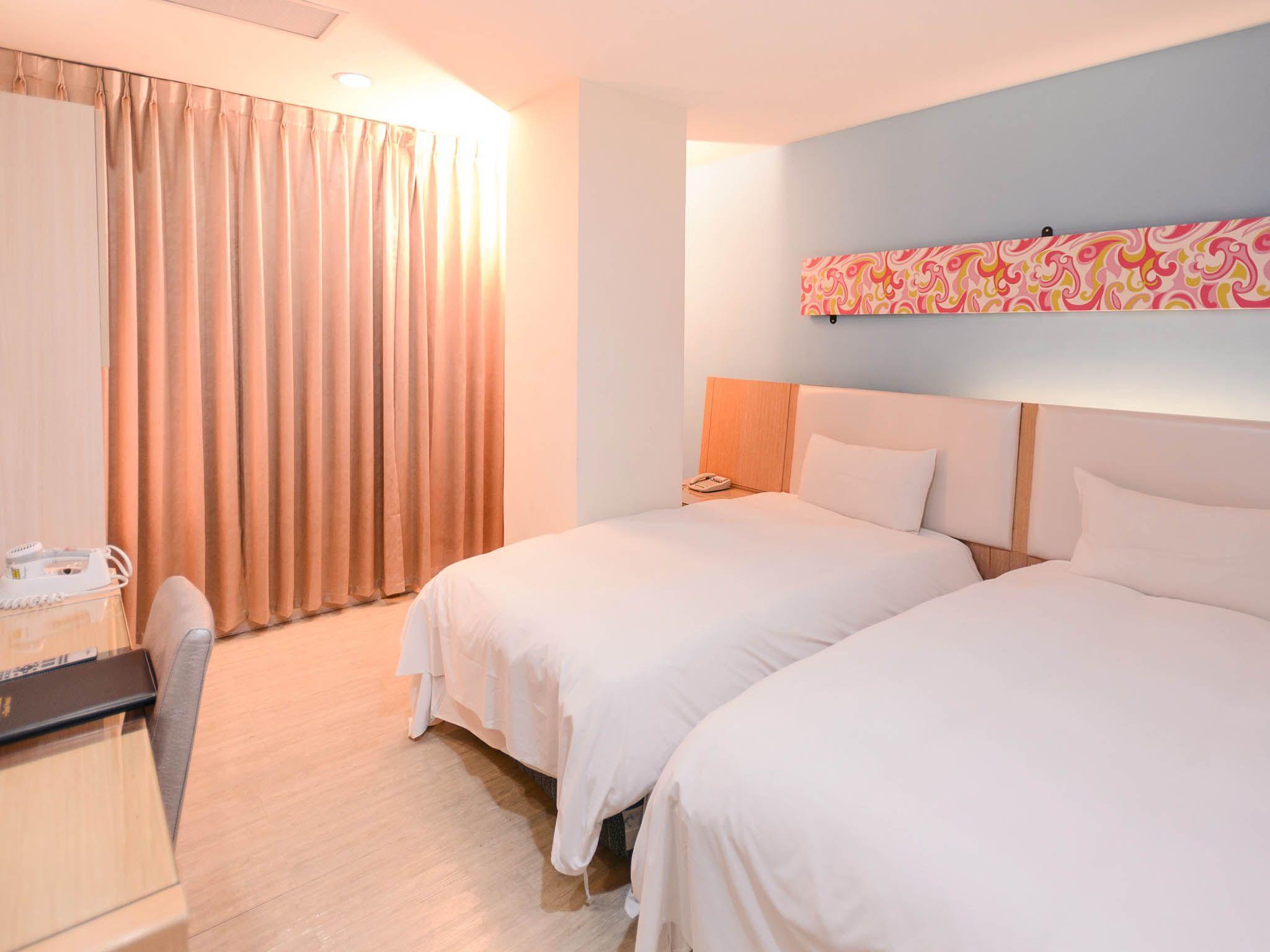 i-Deal Hotel