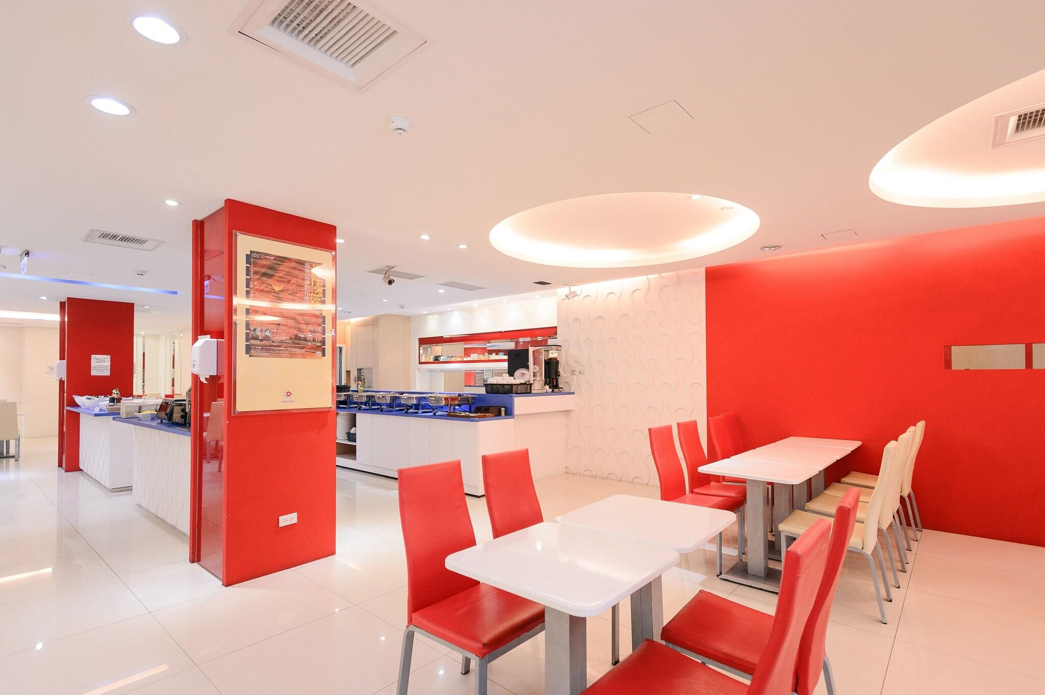 i-Deal Hotel
