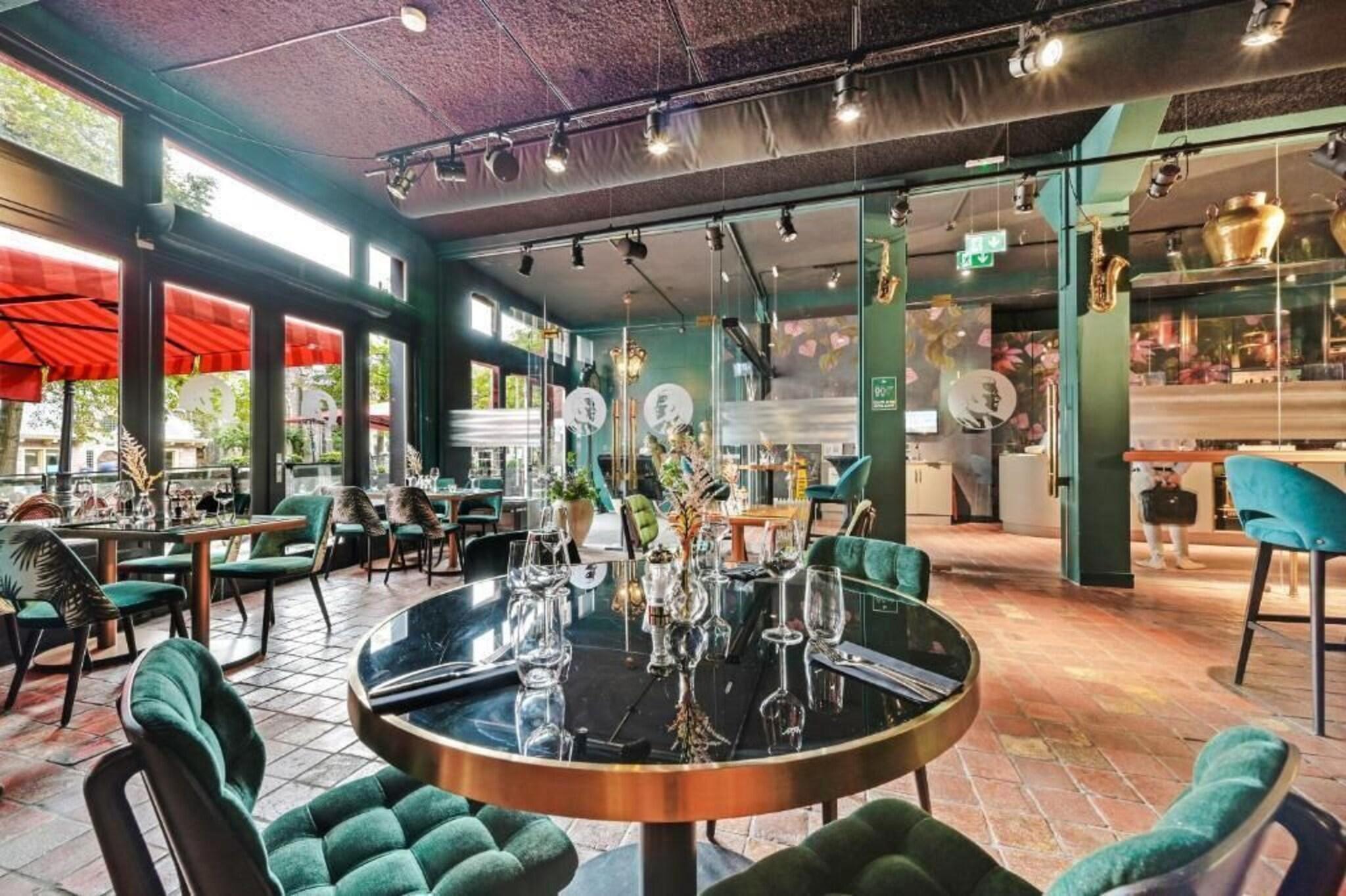 Ambassador City Centre Hotel by null