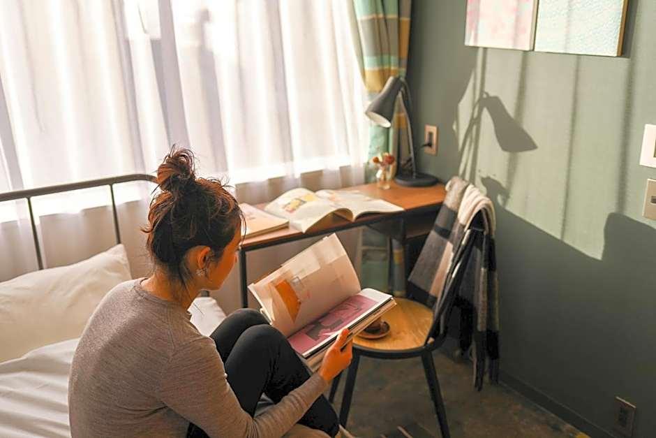 HOSTEL NINIROOM