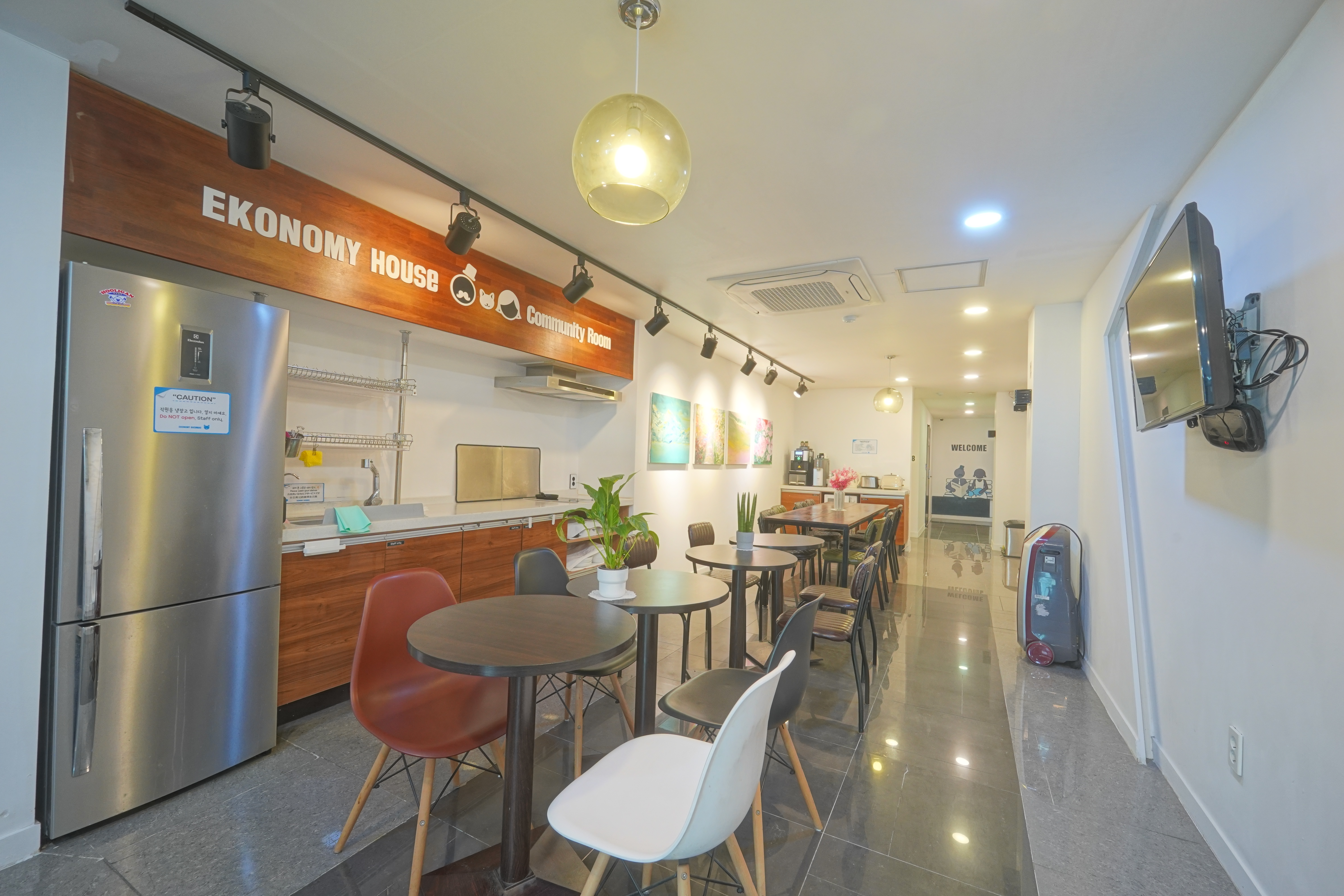 Ekonomy Haeundae Hostel & Guesthouse