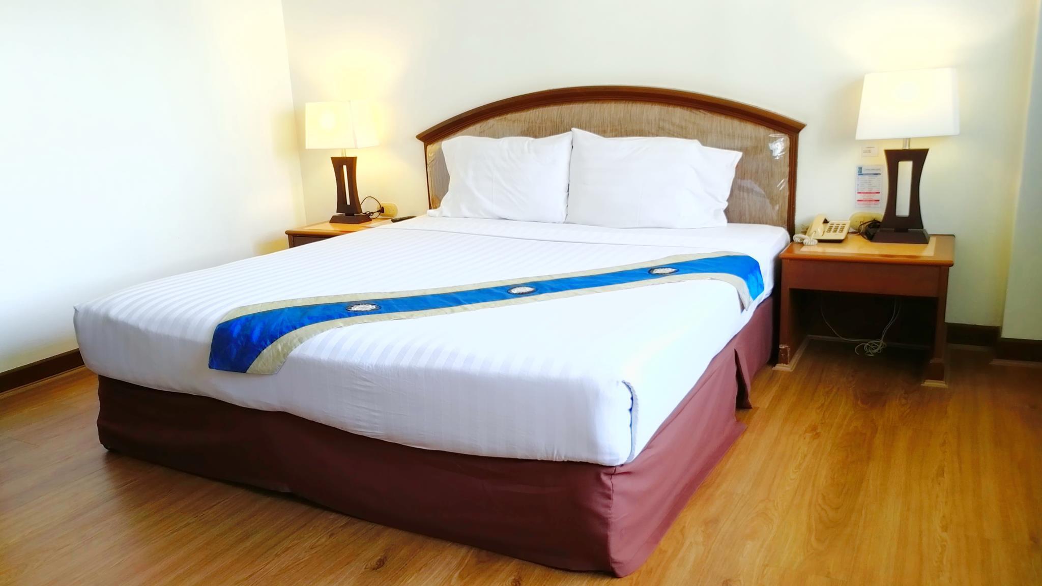 Grand Park Hotel