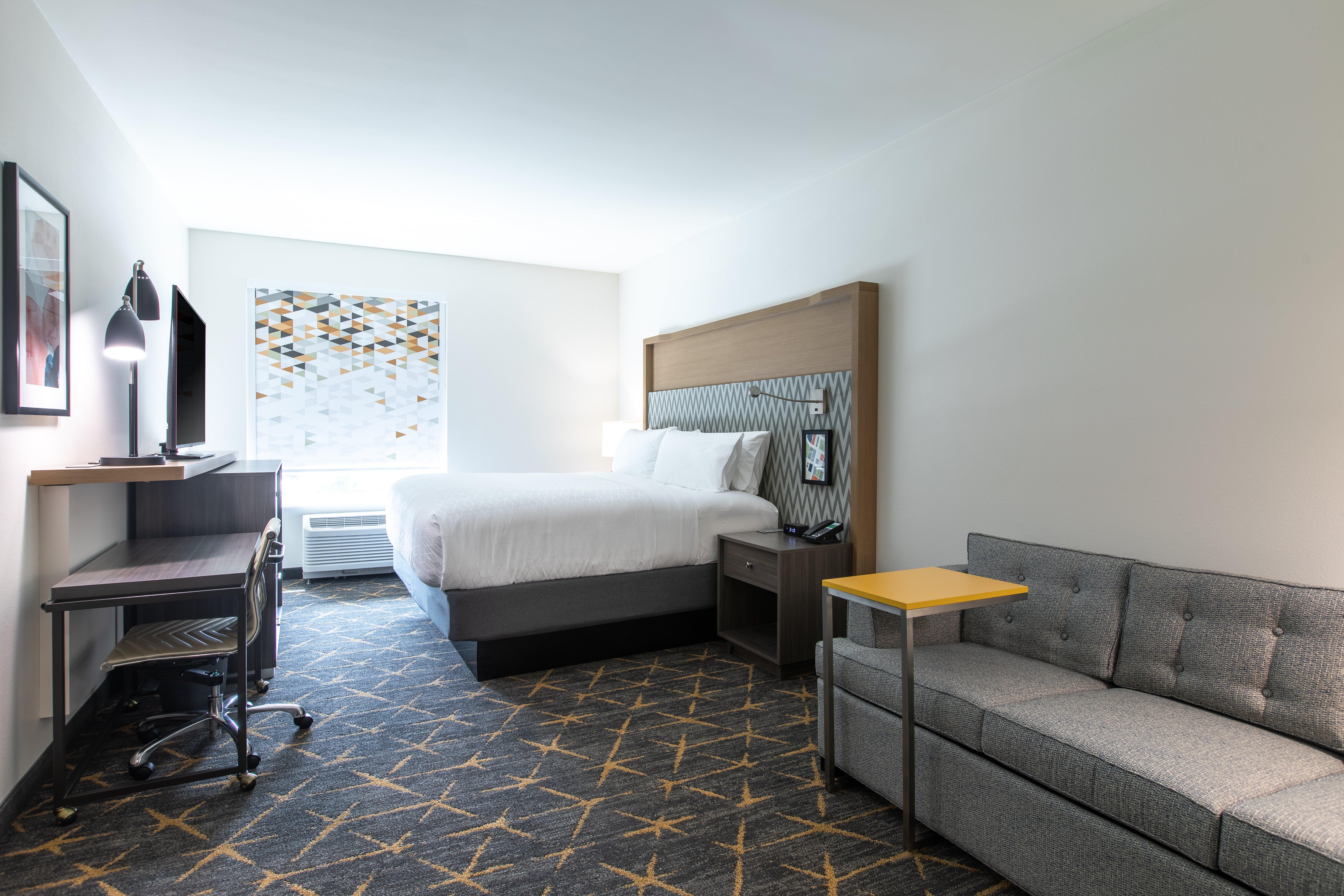 Holiday Inn Greenville - Woodruff Road By IHG