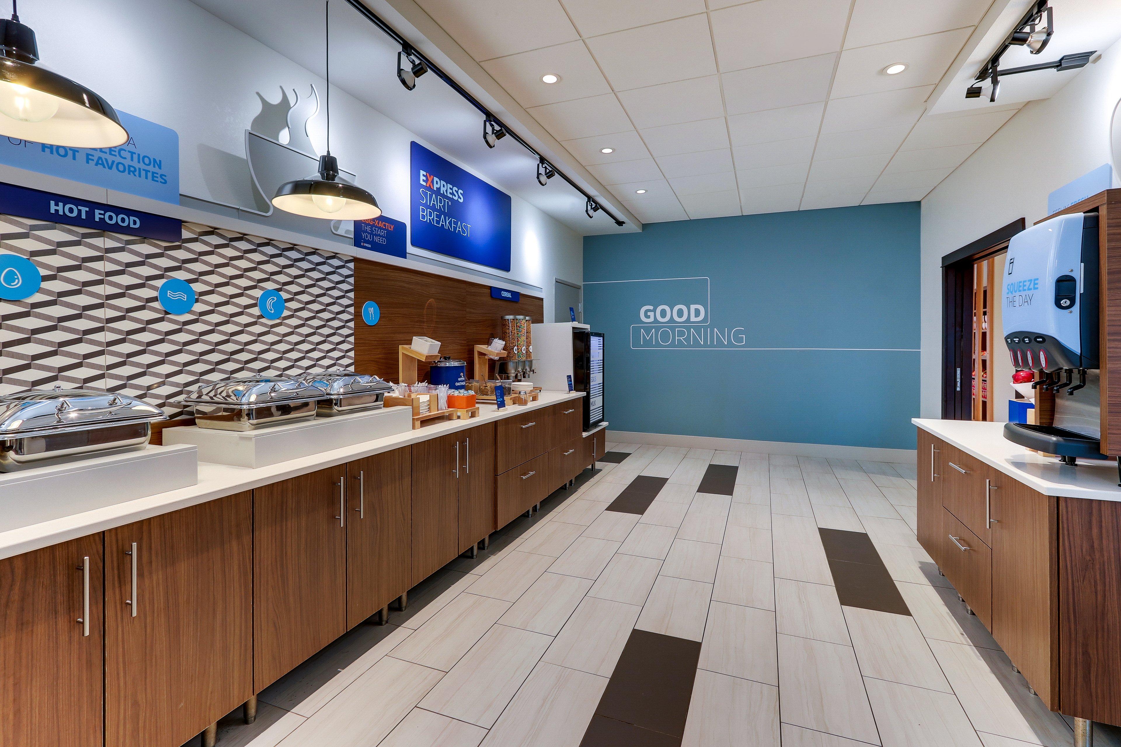 Holiday Inn Express & Suites Middletown - Goshen