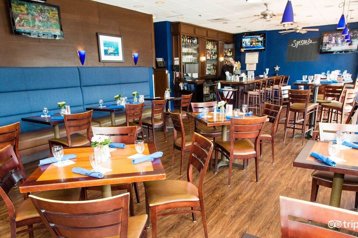 Salem Waterfront Hotel & Suites by null