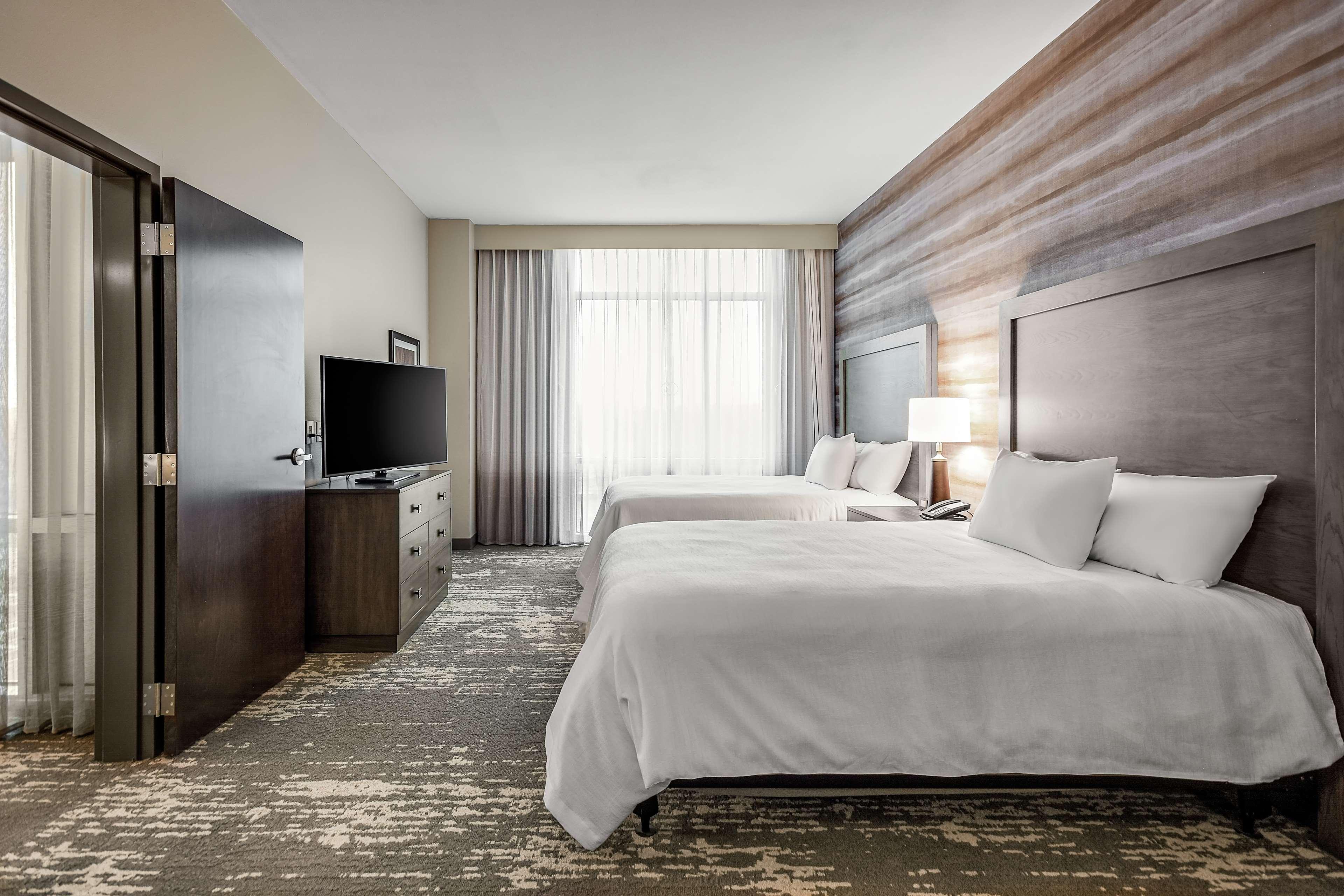 Embassy Suites Jonesboro Red Wolf ConventionCenter