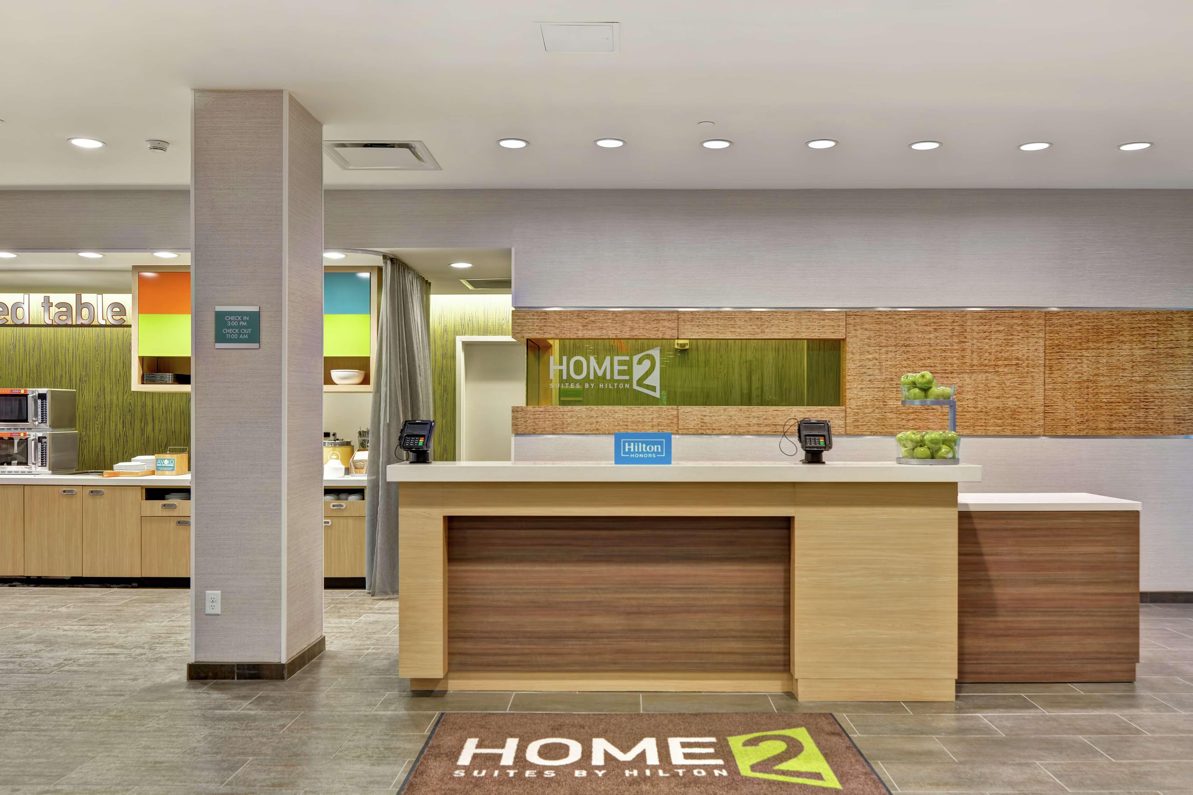 HOME2 SUITES BY HILTON CHARLOTTE PIPER GLEN NC