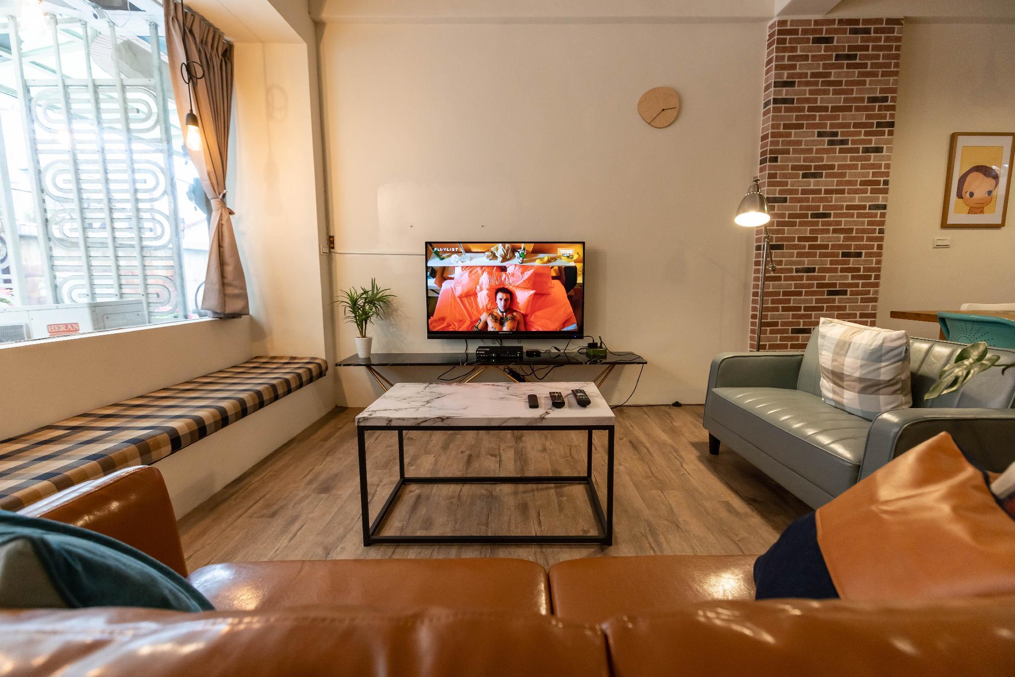 Cozy House Hostel
