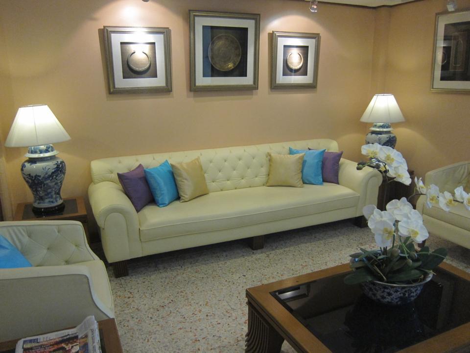 Lido Beach Hotel