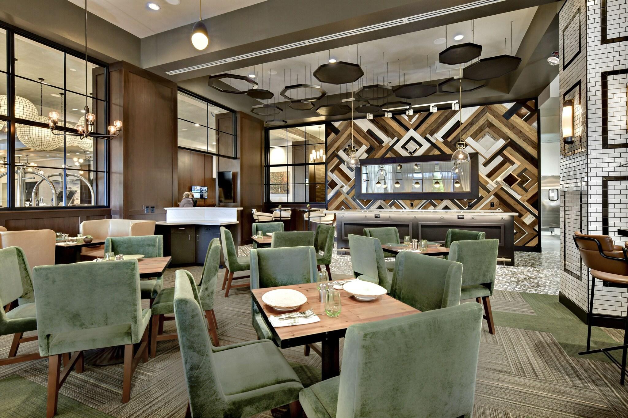 The Grove Hotel