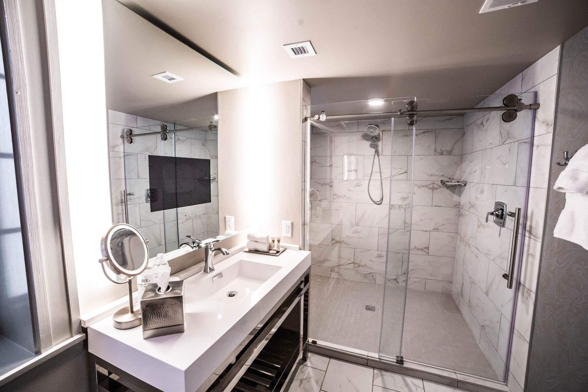 Seven Gables Inn, St. Louis West, a Tribute Portfolio Hotel by null