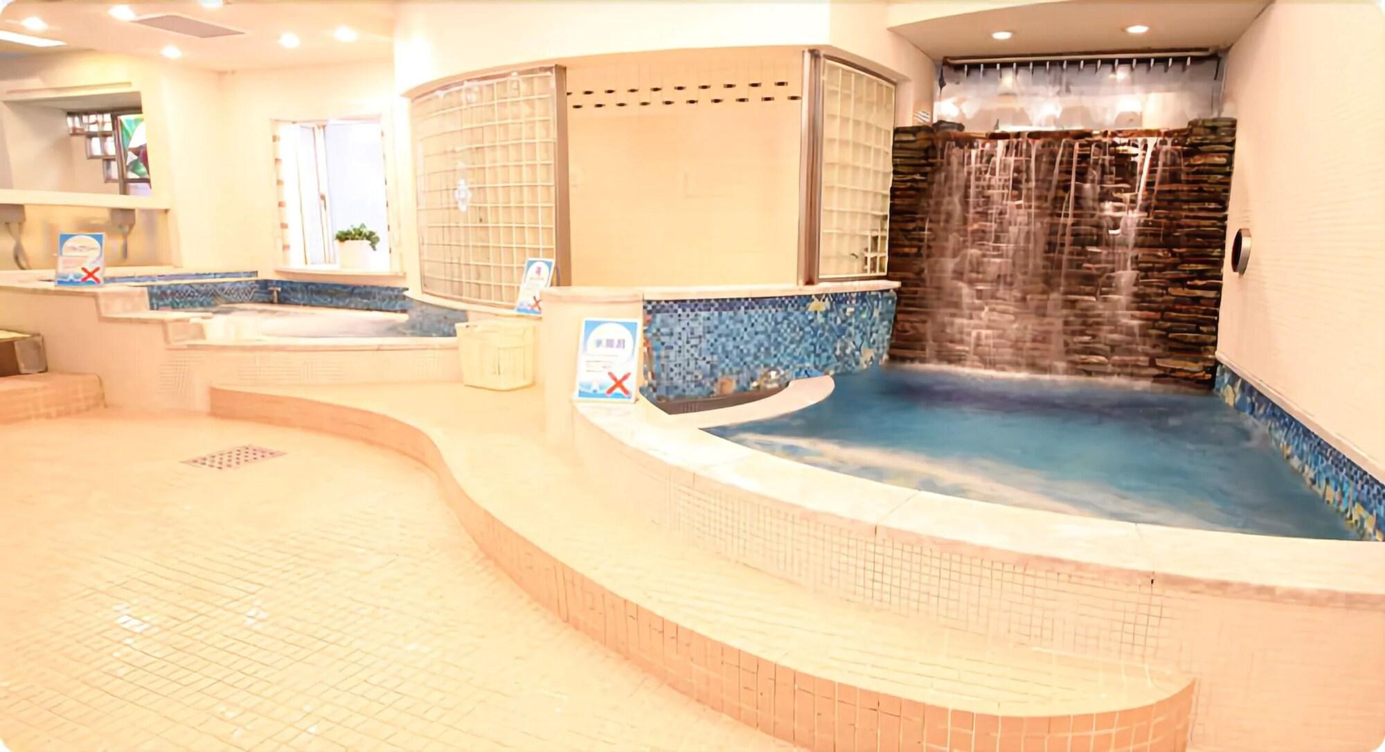 Capsule Inn Osaka by null