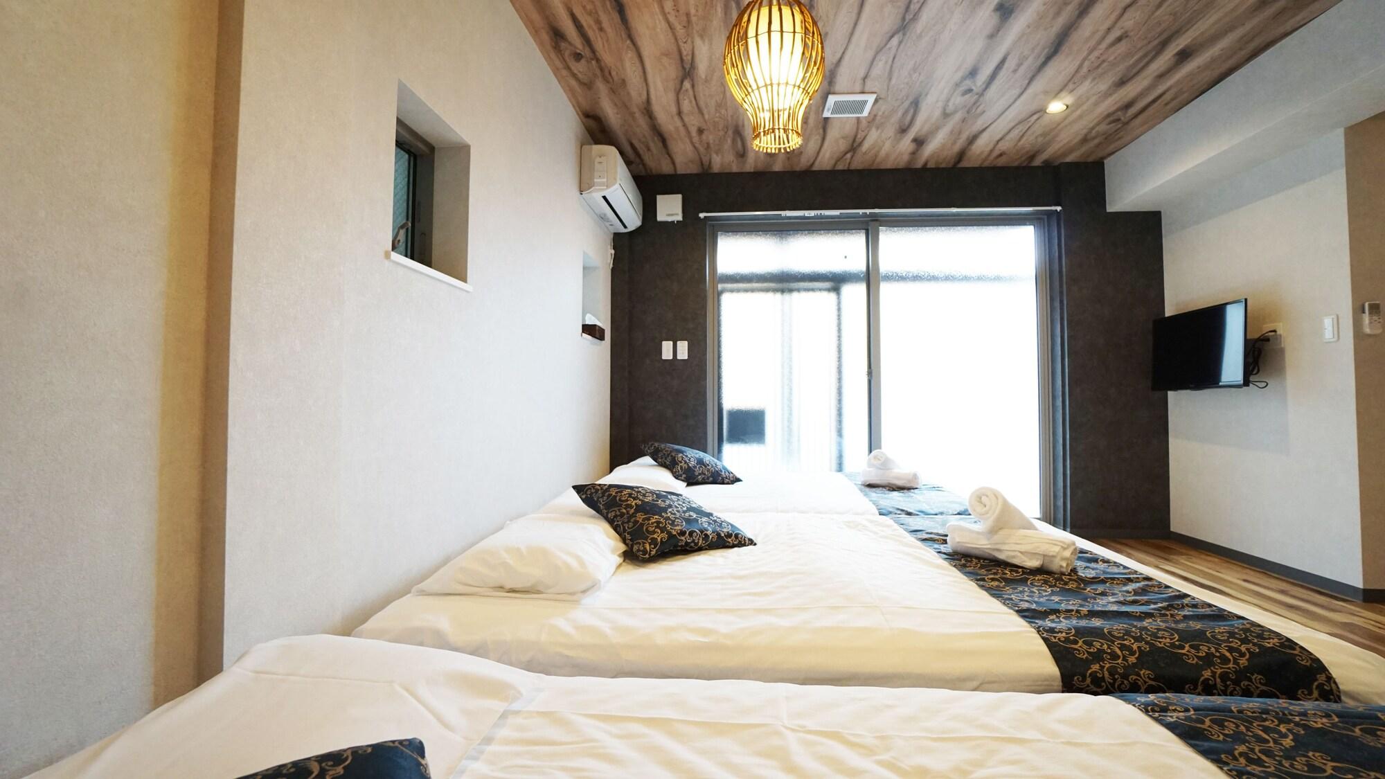 Poly Hostel Osaka