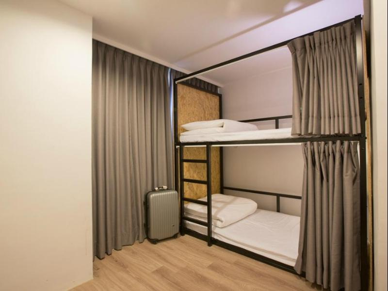 LIGHT HOSTEL TAINAN