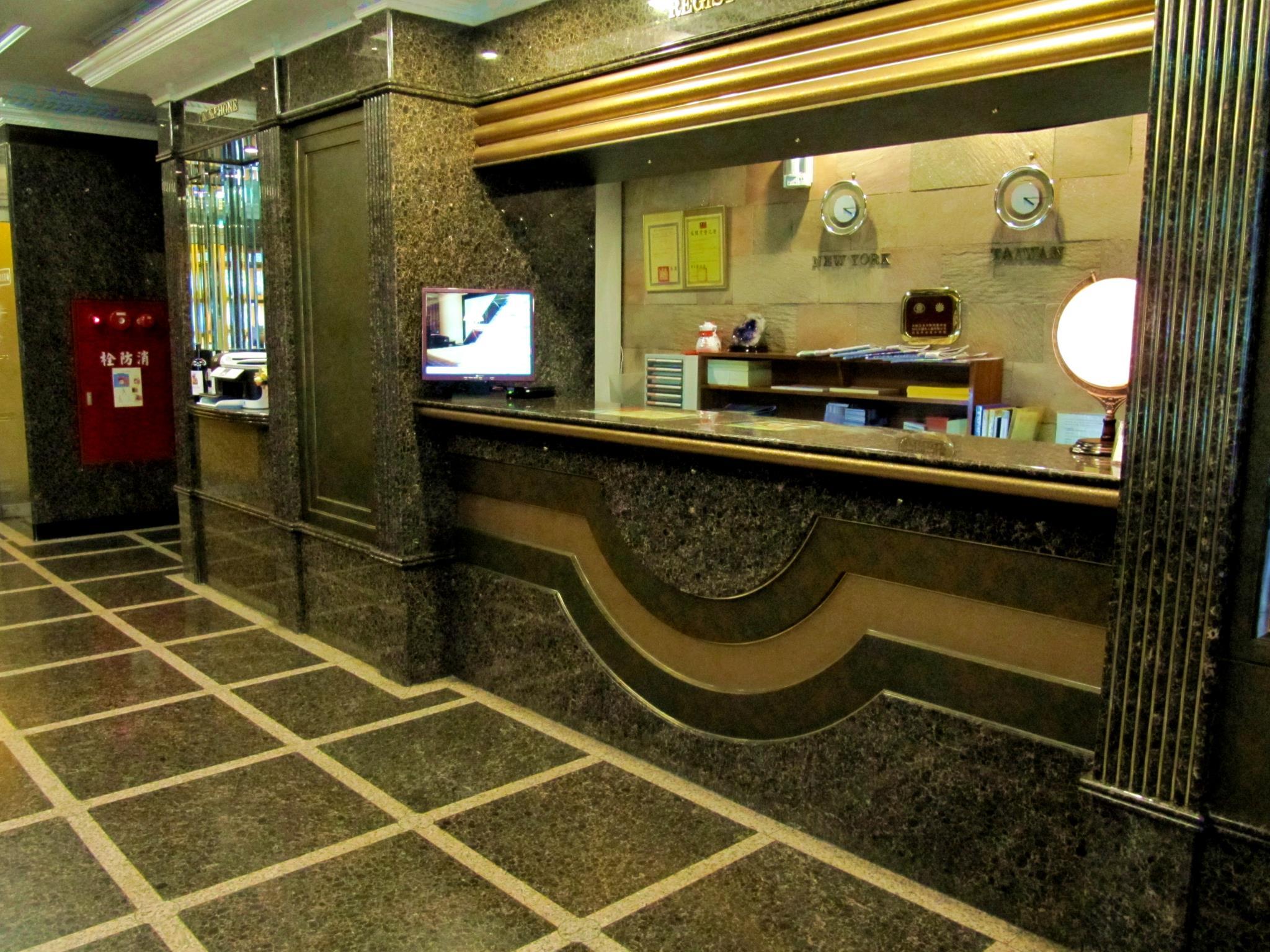 Blue sky Business hotel