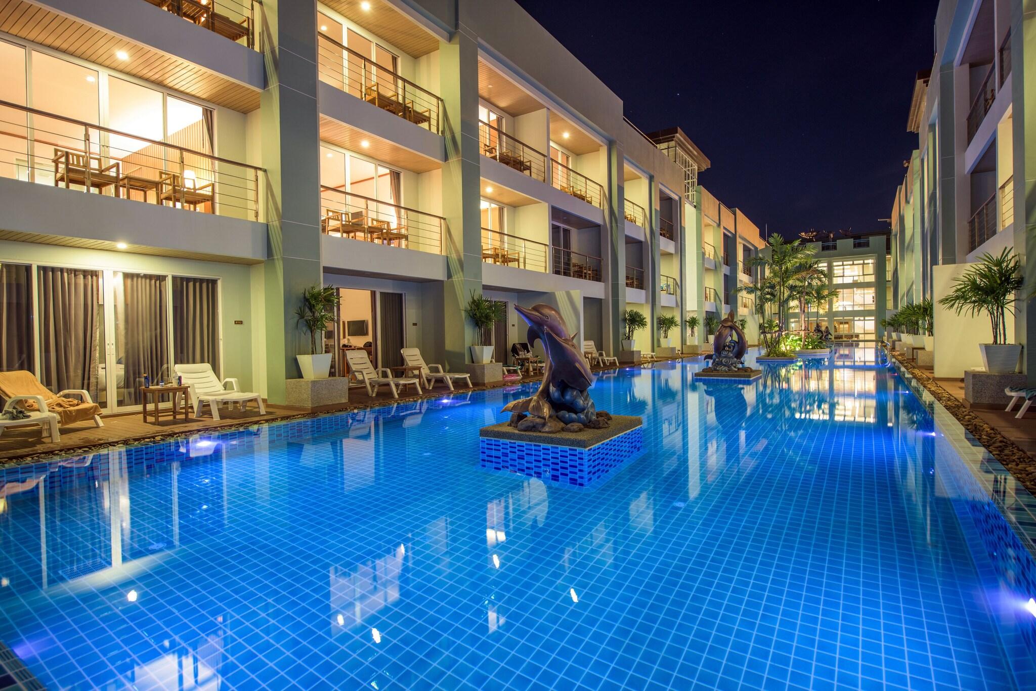 Phi Phi Harbour View Hotel by null