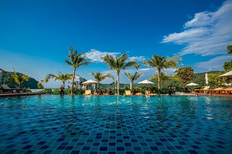 Phi Phi Harbour View Hotel by null