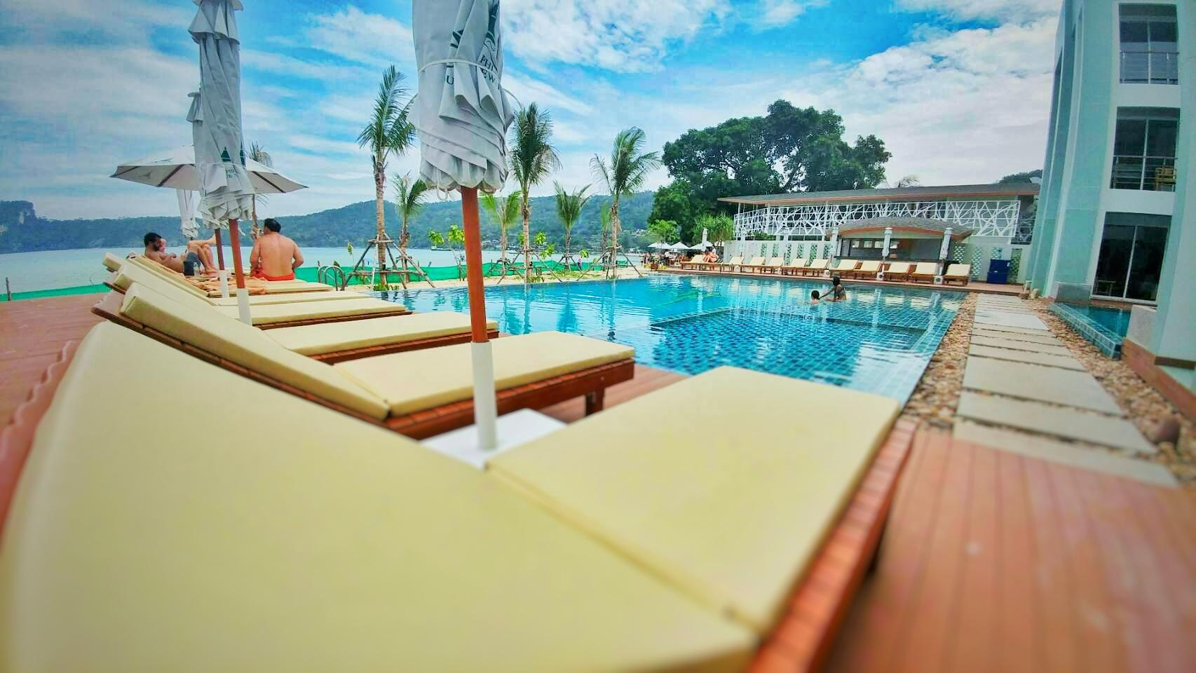 Phi Phi Harbour View Hotel by null