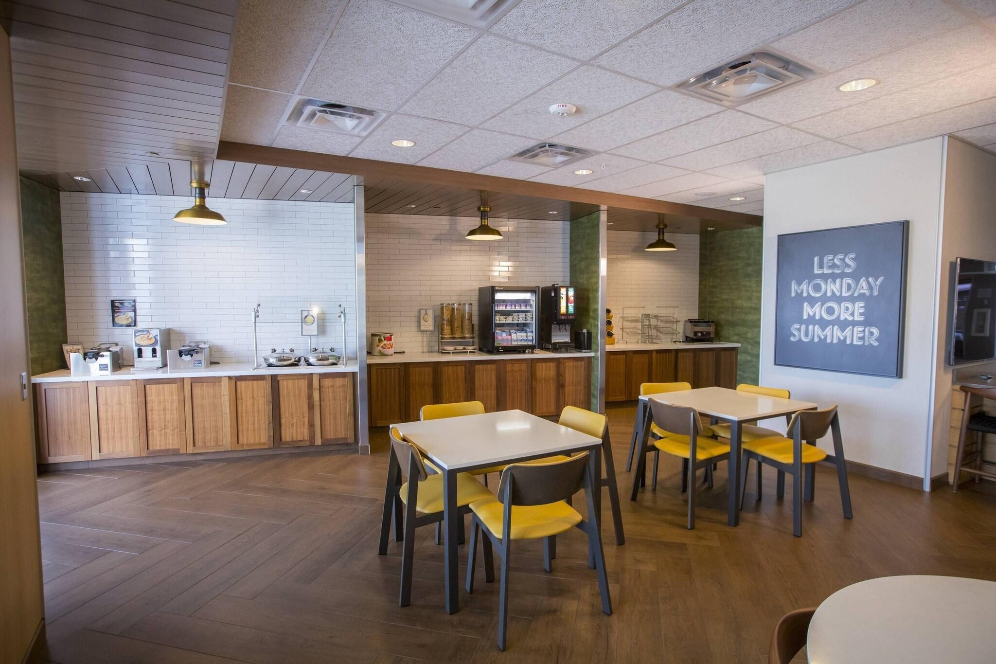 Fairfield Inn Suites Alexandria