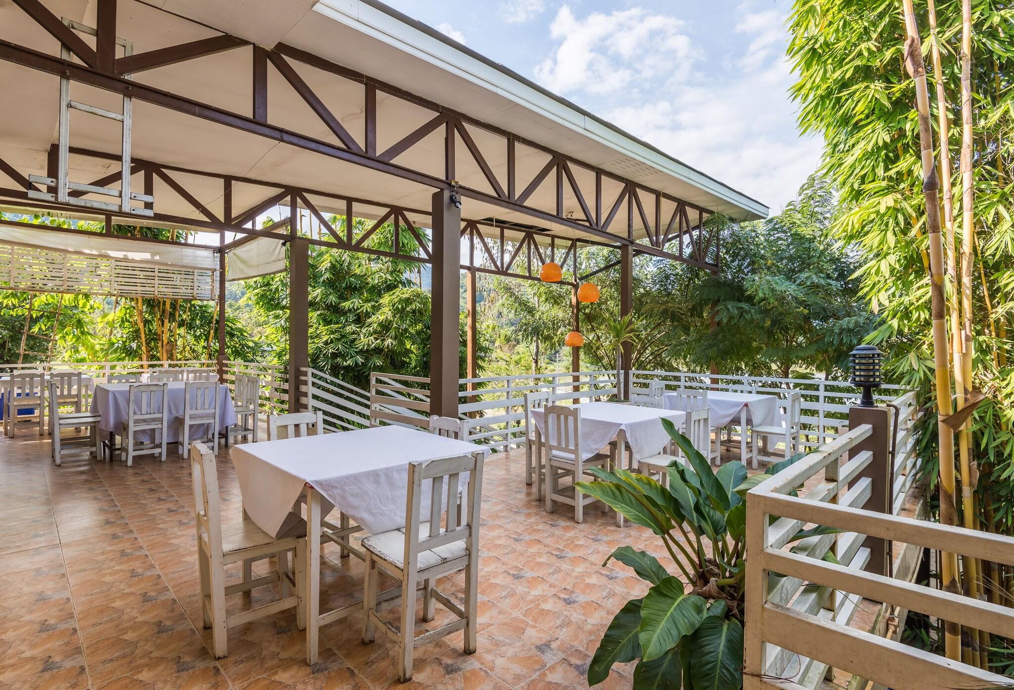 Chiang Rai Lake Hill Resort