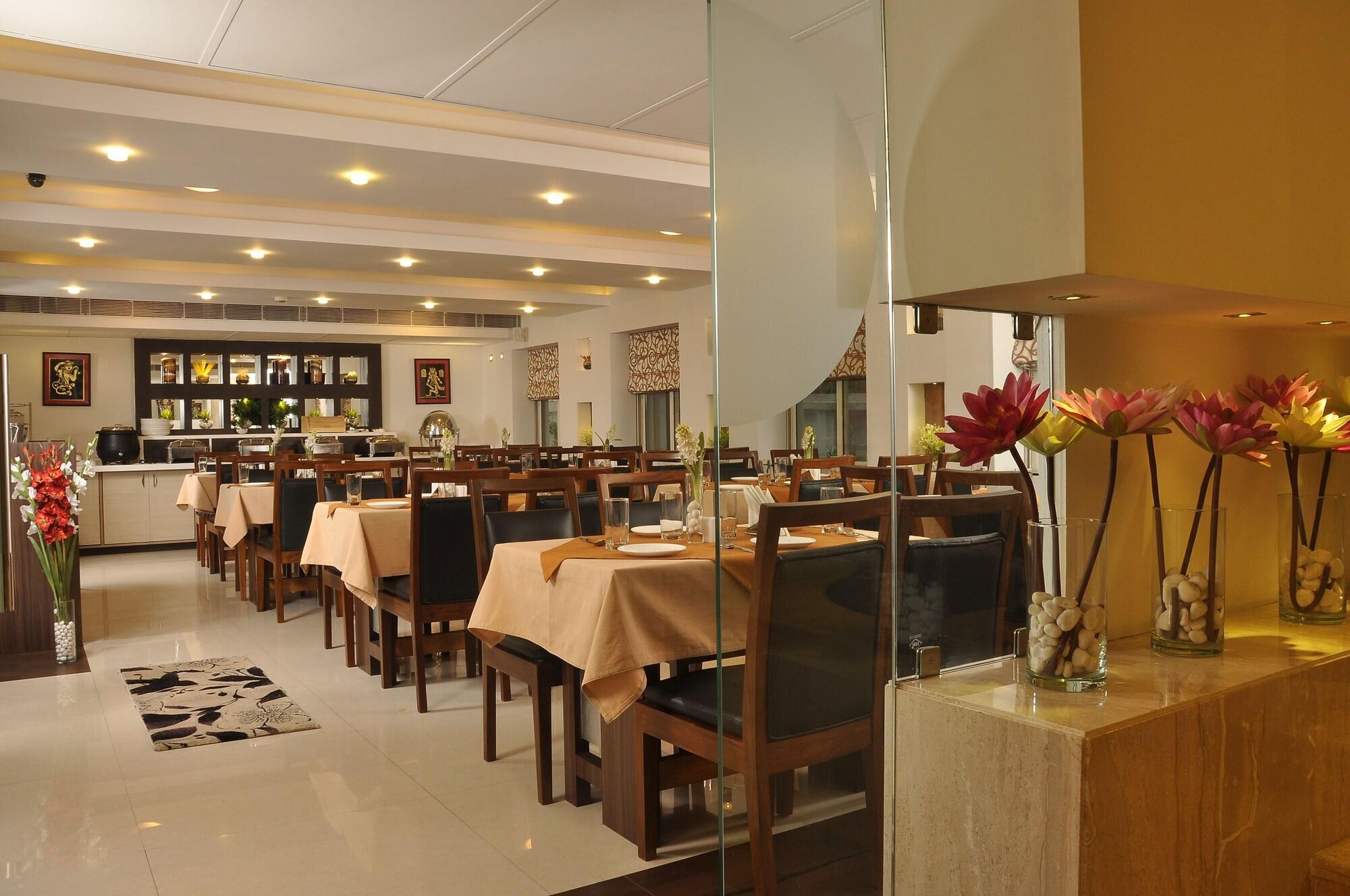Hotel Niharika