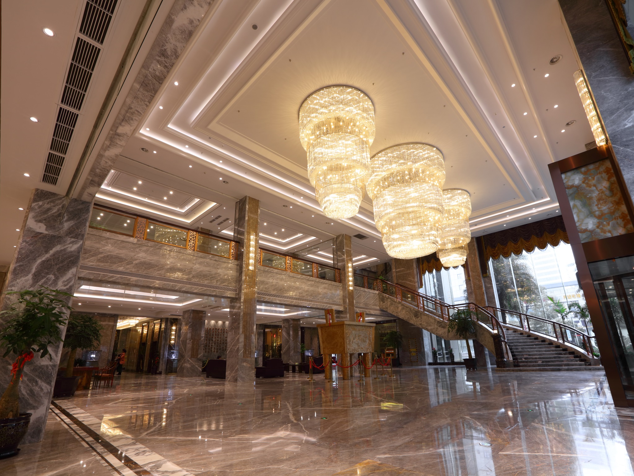 Chouery International Hotel