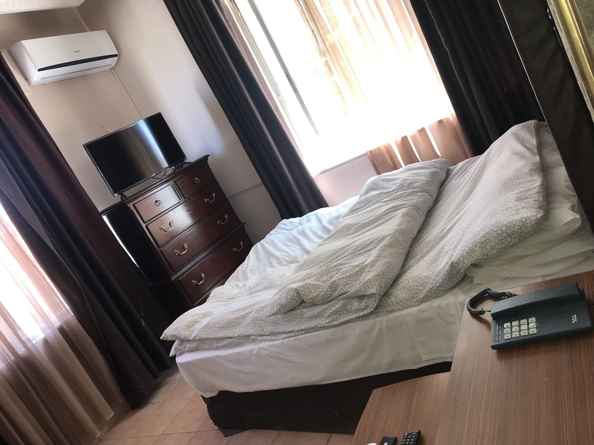 Canary Hotel by null