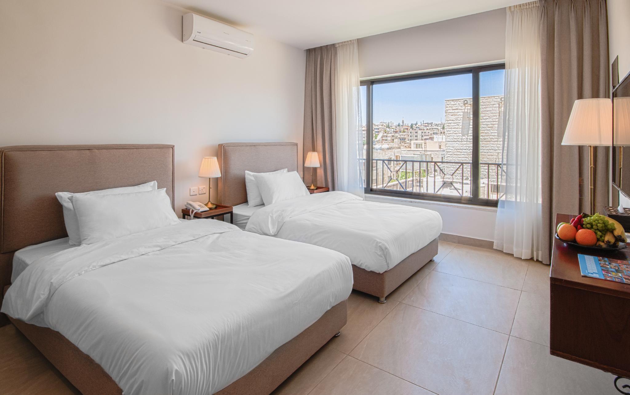 Canary Hotel by null