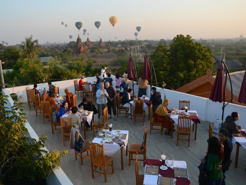 Manisanda Hotel