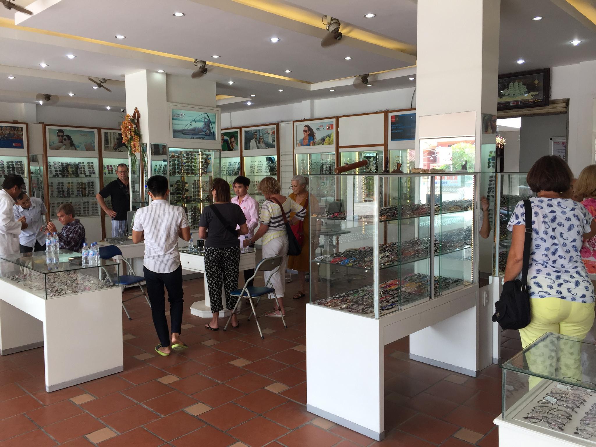 Minh Hung Hotel