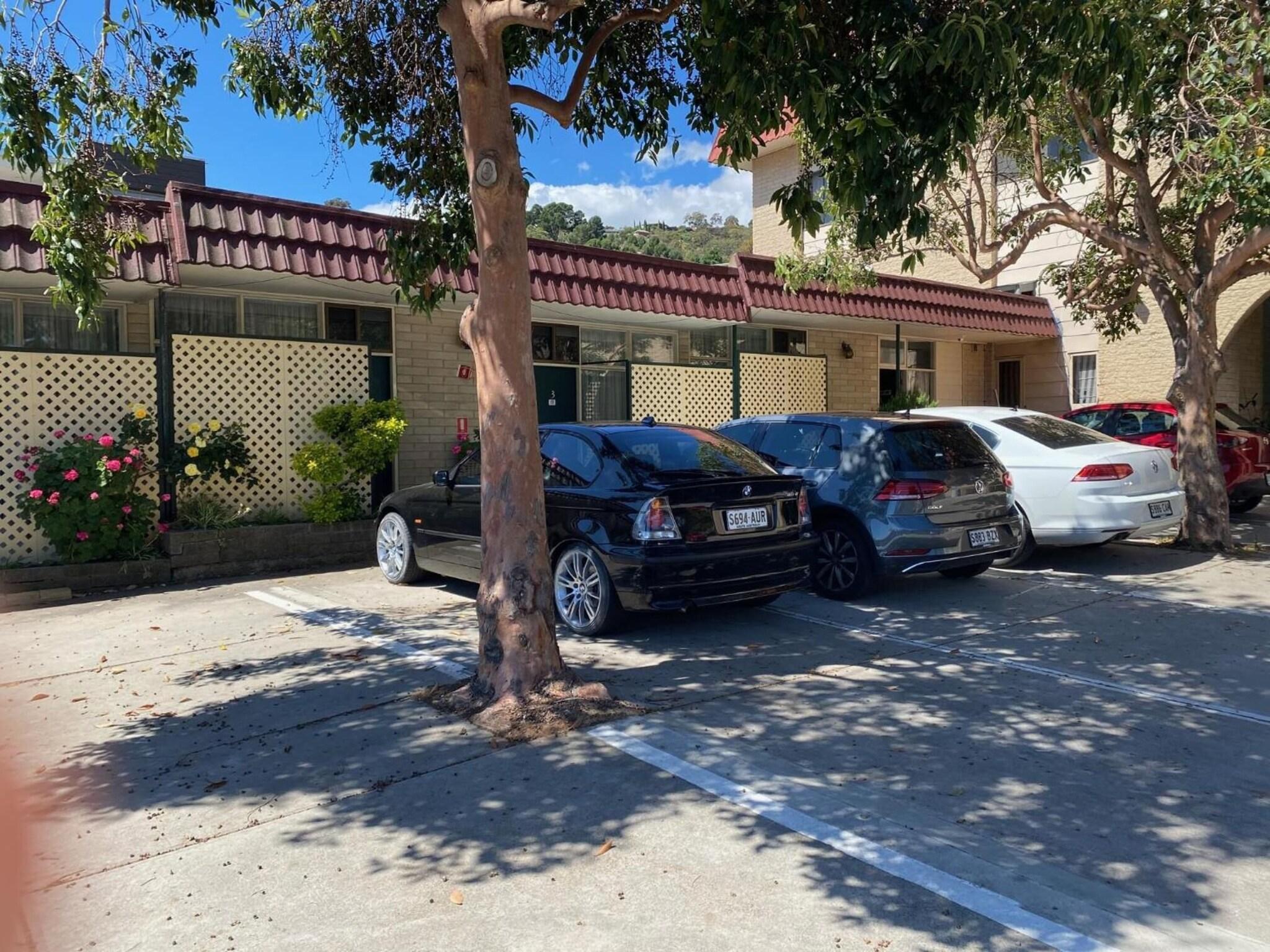 Tollgate Motel by null