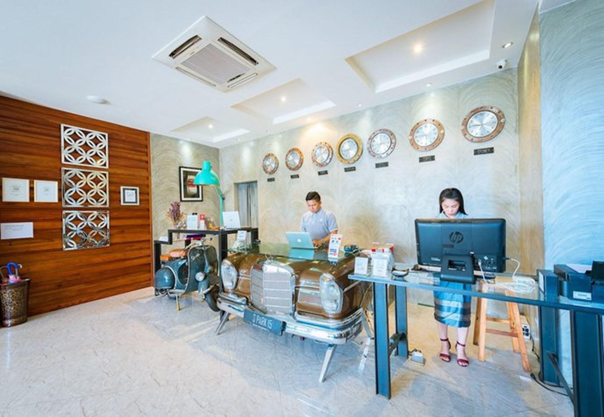 S Park Design Hotel by null