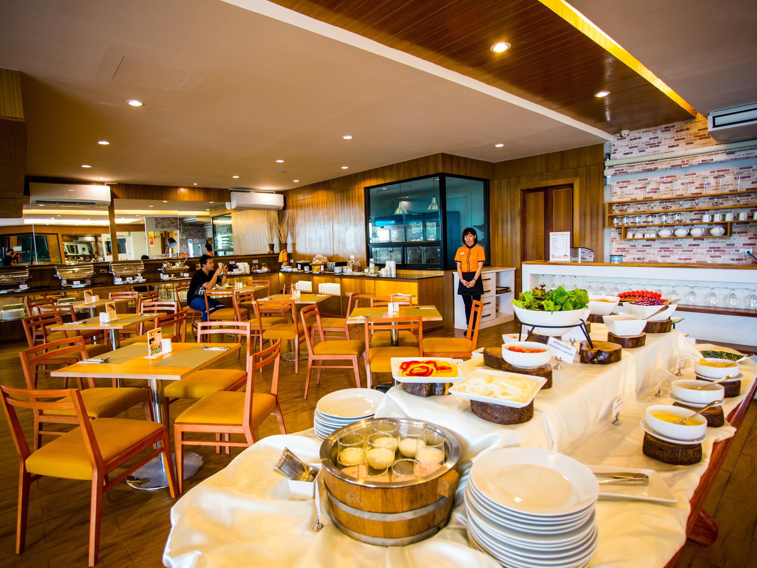 Crystal Jade  Rayong Hotel