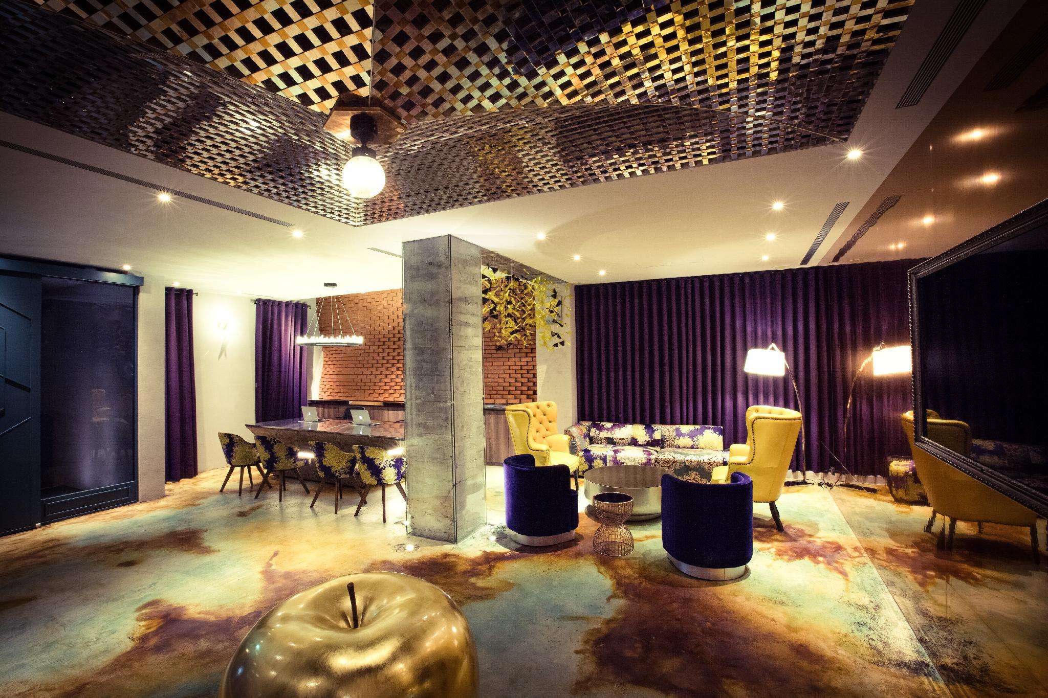 HIVE HOTEL