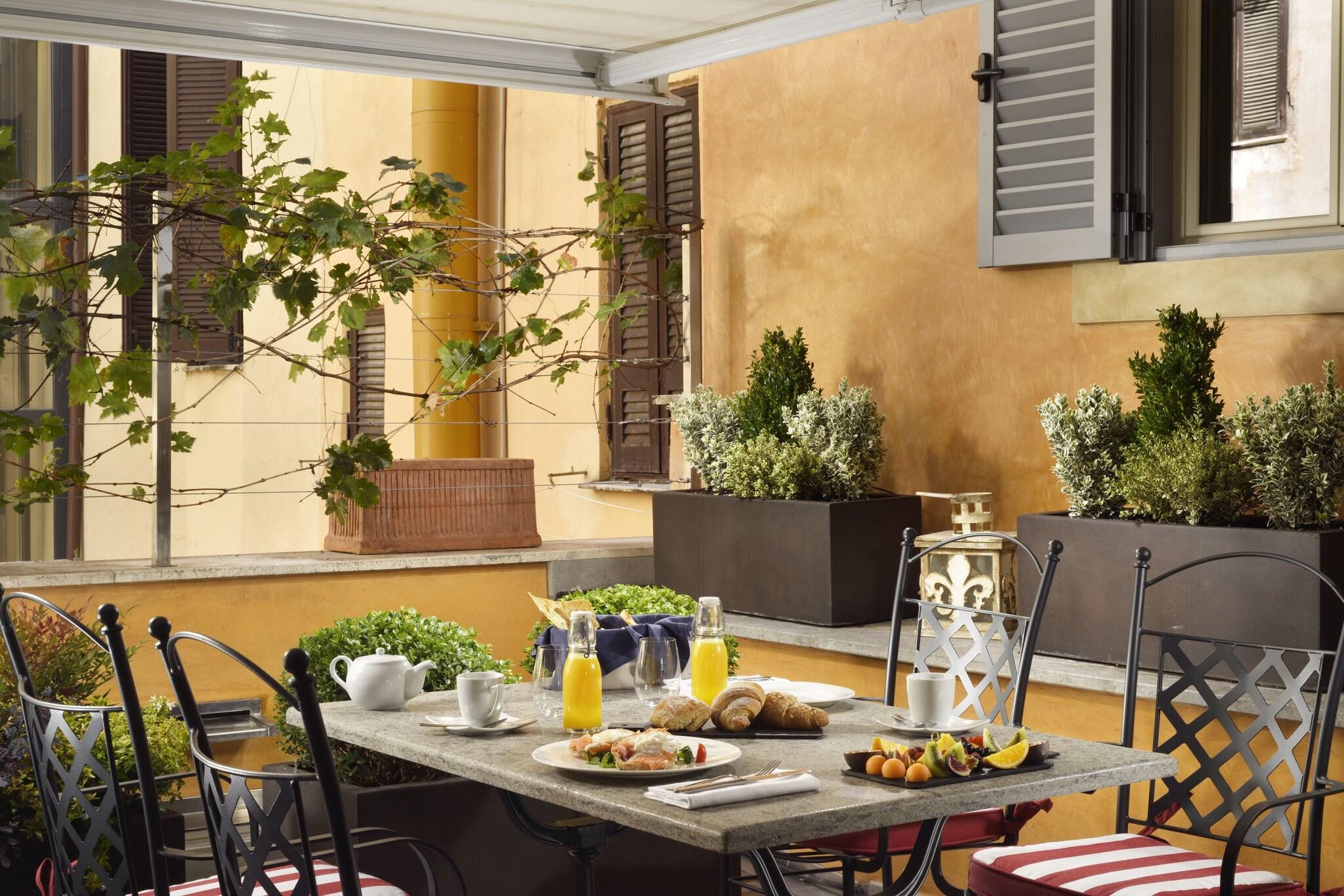 Hotel De' Ricci by null
