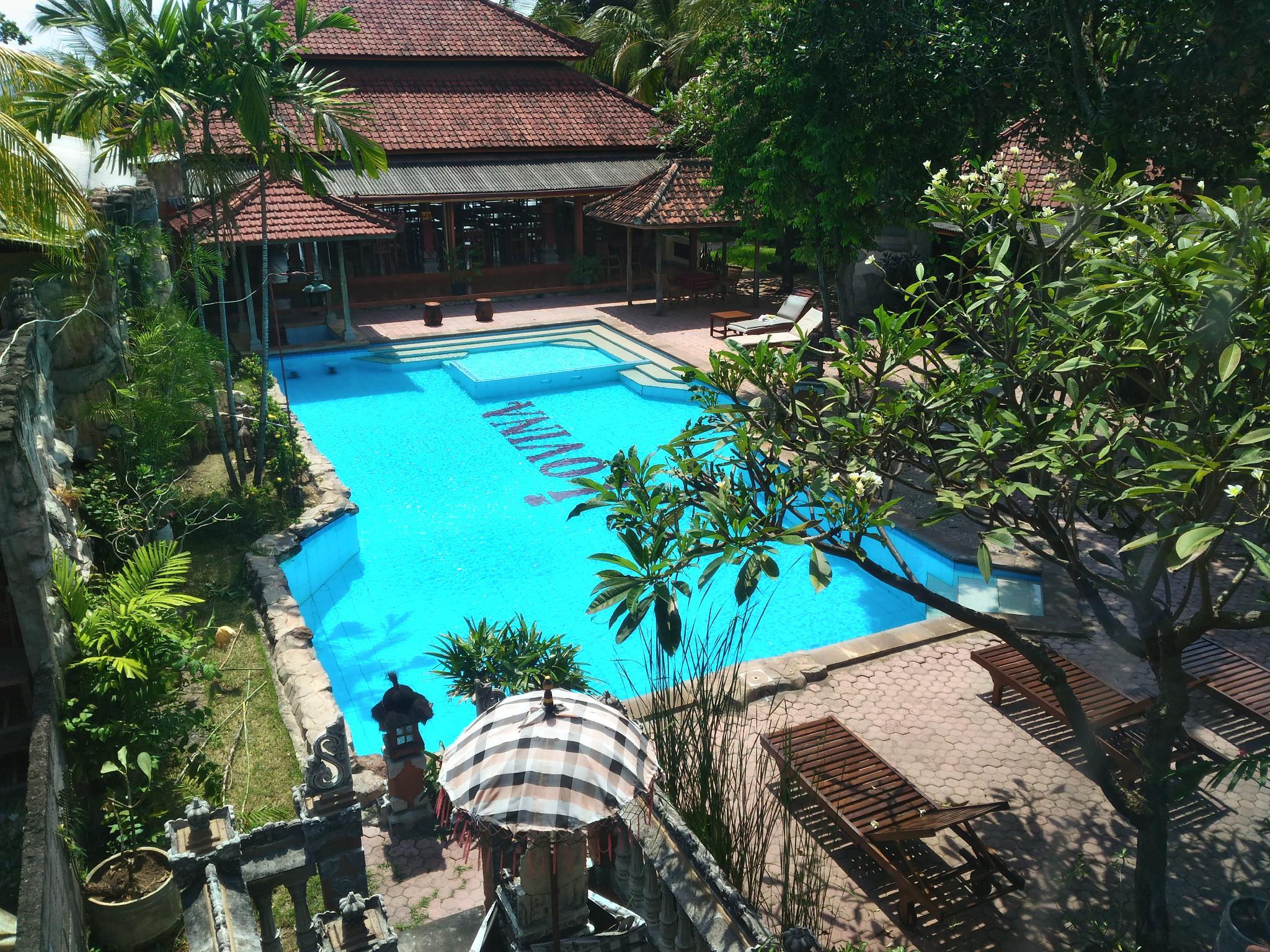Lovina Beach Hotel by null