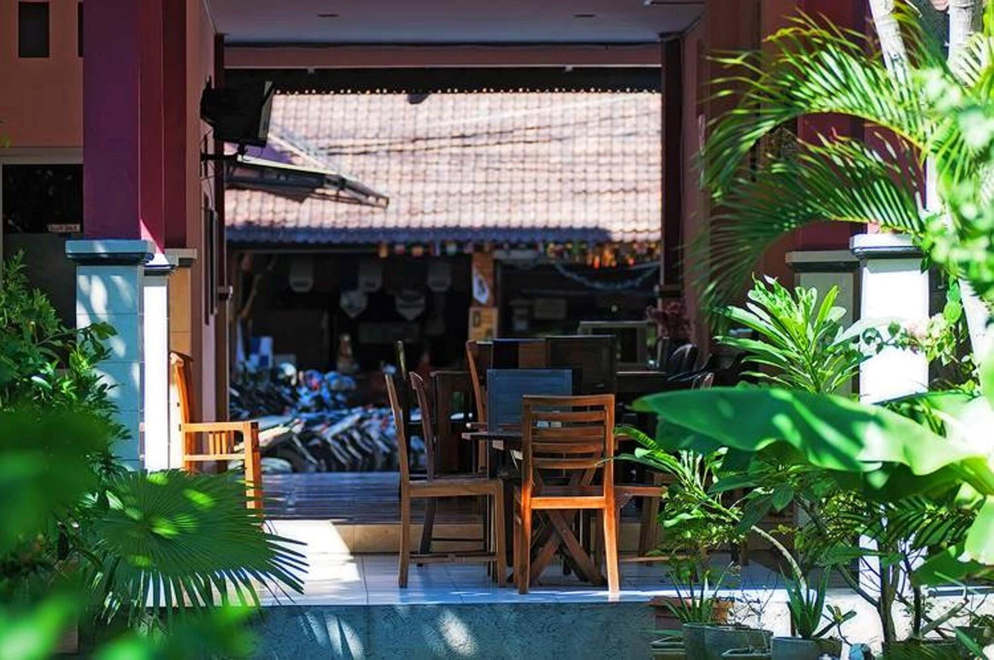 Pesona Beach Inn
