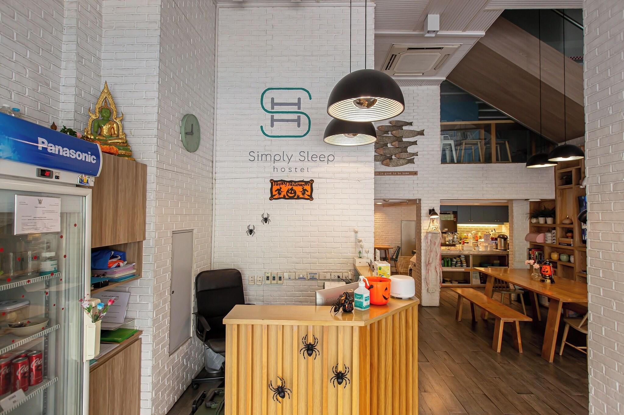 Simply Sleep Hostel
