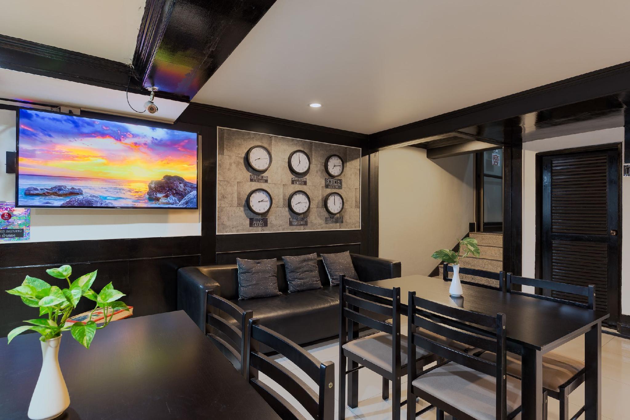 SOHO Rooms Patong